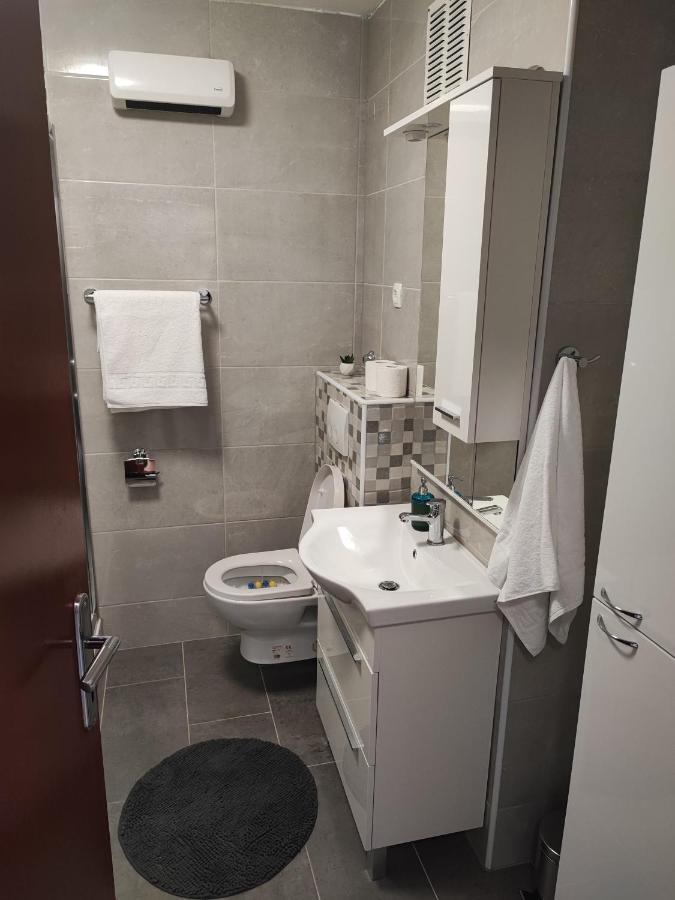 Apartment Eva Pula Zewnętrze zdjęcie